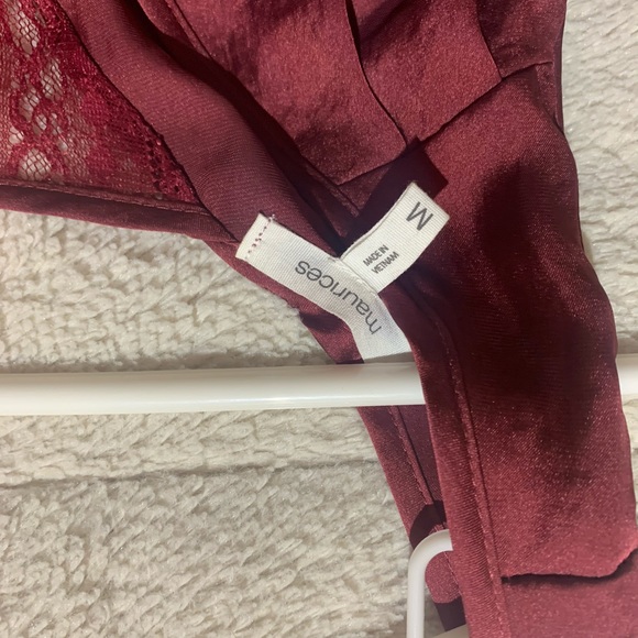 Maurices burgundy blouse - Picture 4 of 4